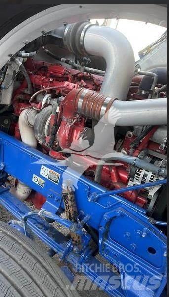 Peterbilt 388 Construction - Others