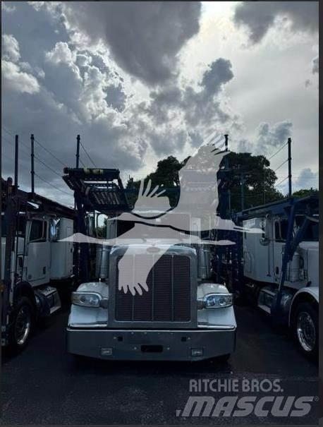 Peterbilt 389 Construction - Others