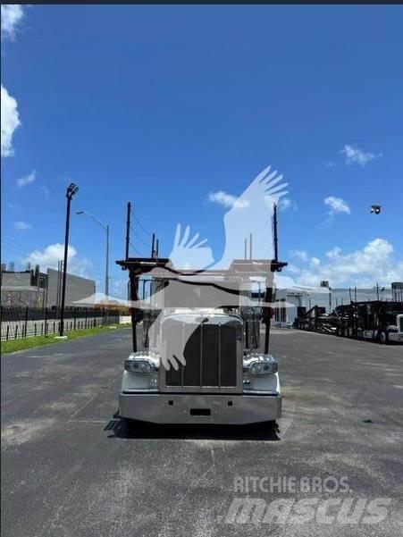 Peterbilt 389 Construction - Others
