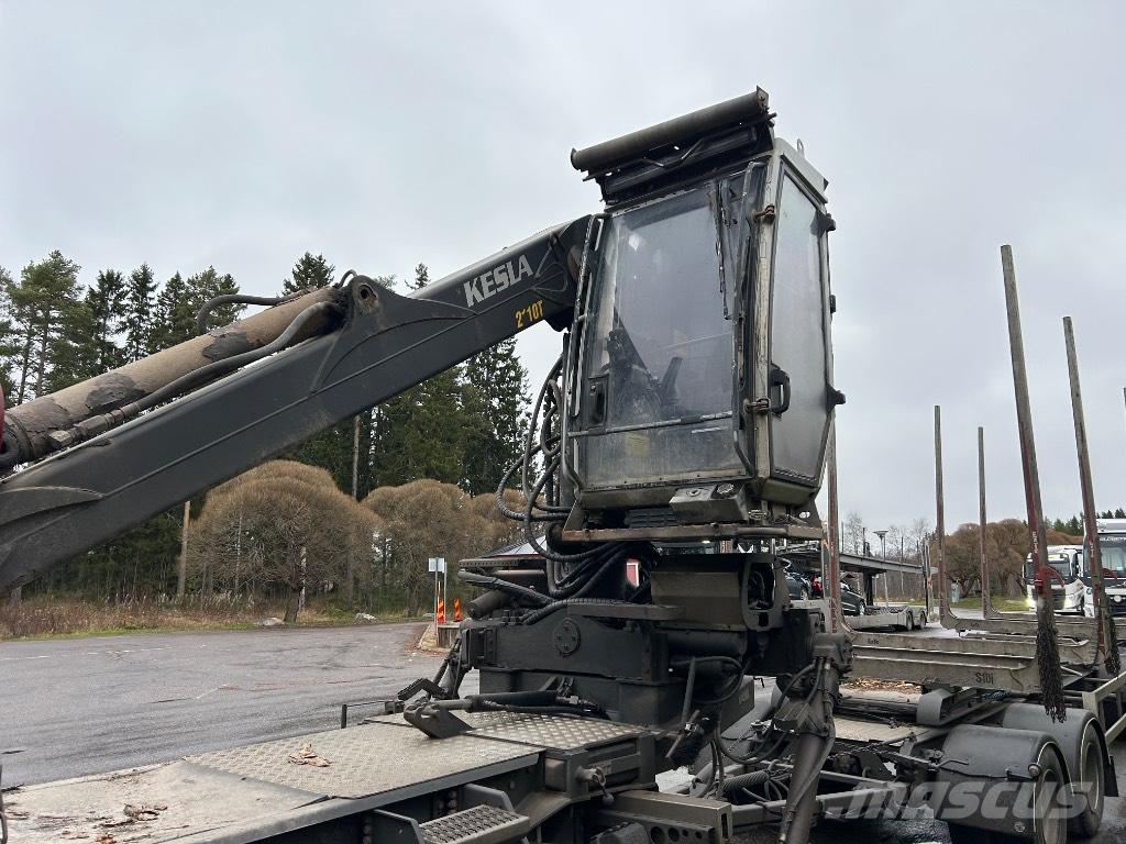 Kesla 2111 T Timber cranes
