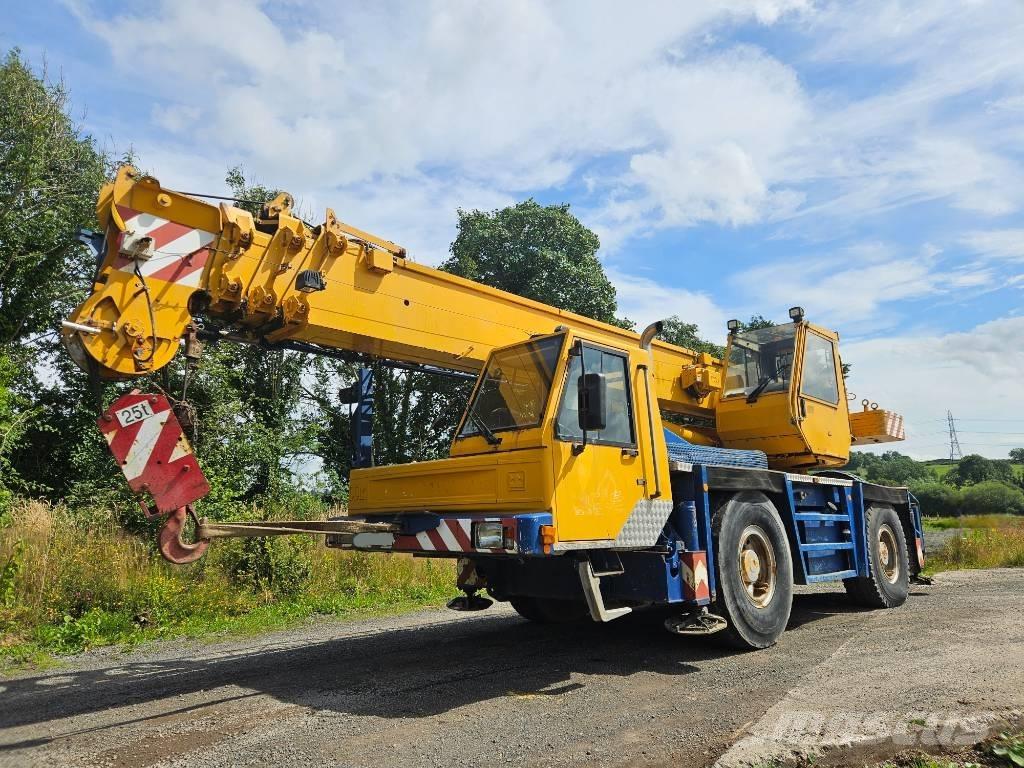 PPM ATT 350 All terrain cranes