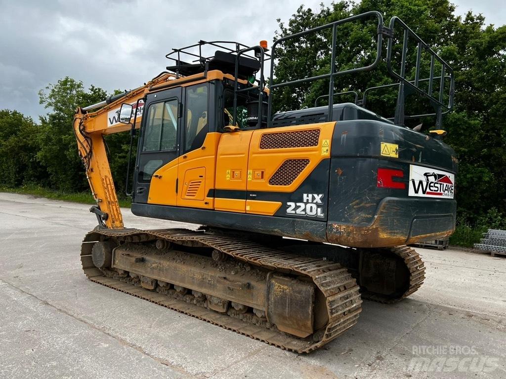 Hyundai HX 220 L Crawler excavators