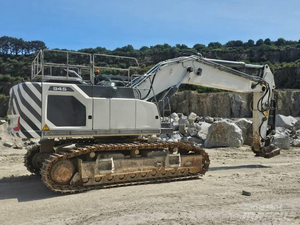Liebherr R 945 Crawler excavators