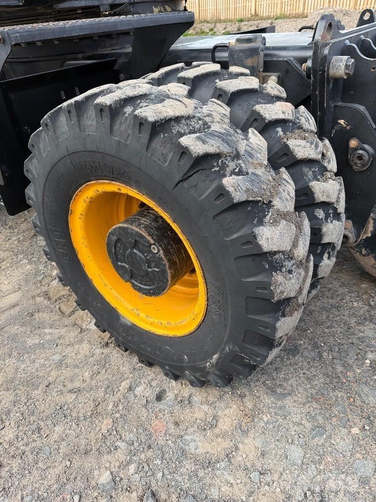JCB JS 160 W Wheeled excavators