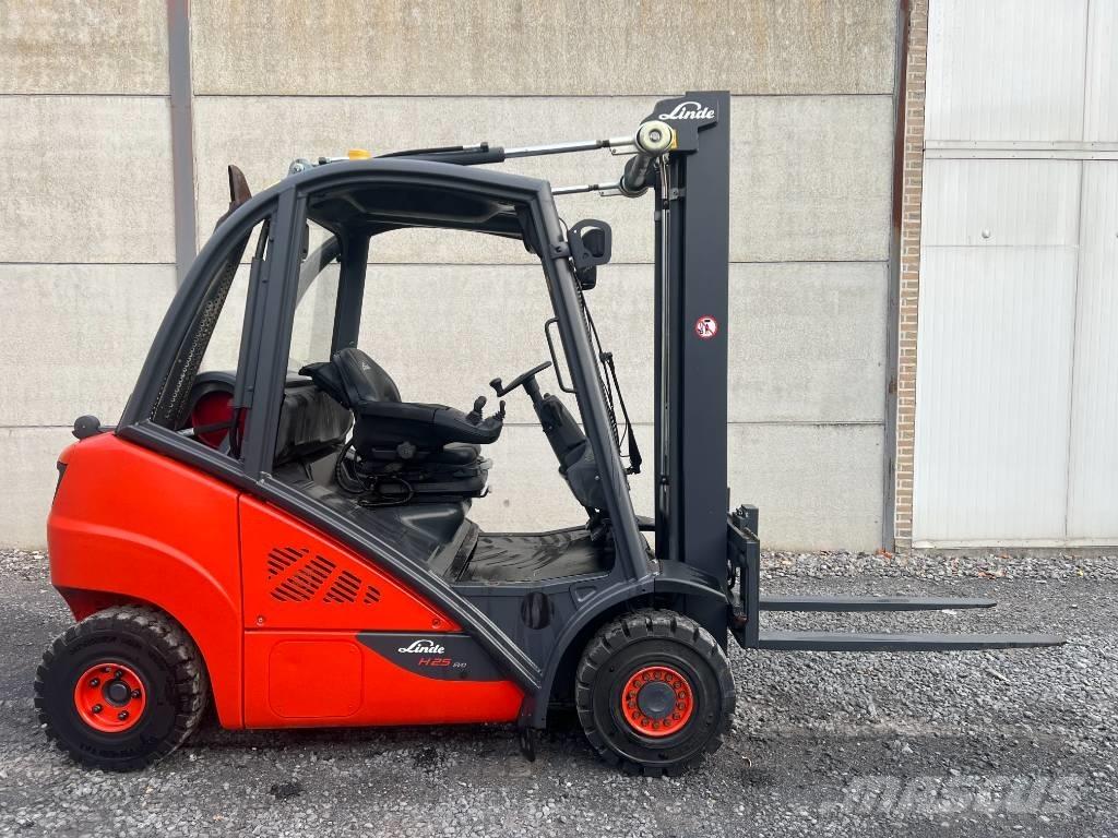 Linde H25T-02 EVO LPG trucks