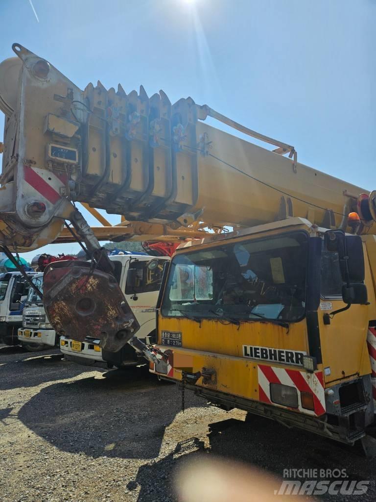 Liebherr LM1090-2 All terrain cranes