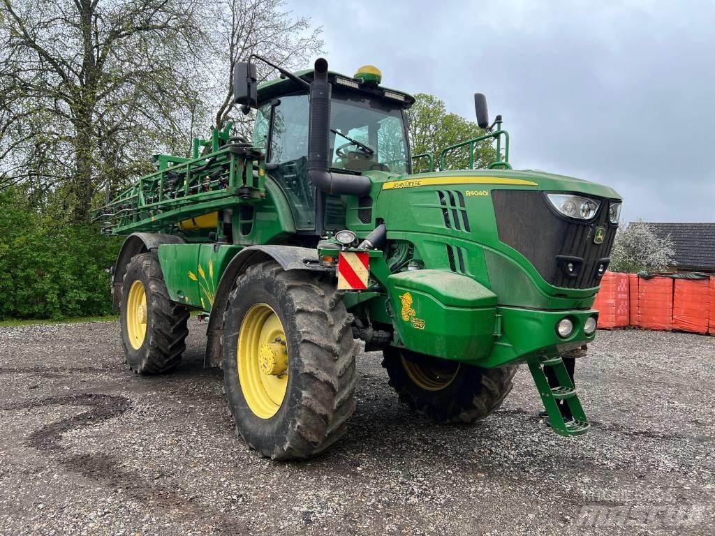 John Deere R4040i Self-propelled sprayers
