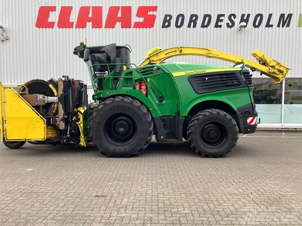 John Deere 9700i Forage harvesters