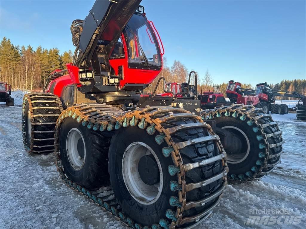 Komatsu 951 Harvesters