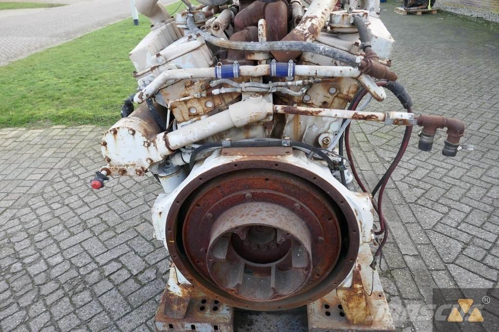 Cummins VTA28P Engines