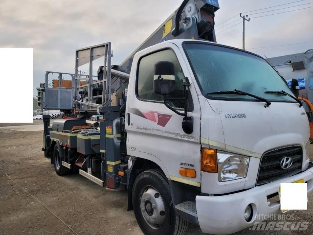 Horyong SKY 2804N Truck & Van mounted aerial platforms