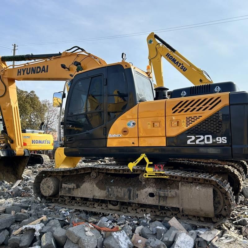 Hyundai 220-9 Crawler excavators