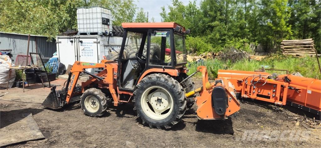 Kubota GT26 Compact tractors