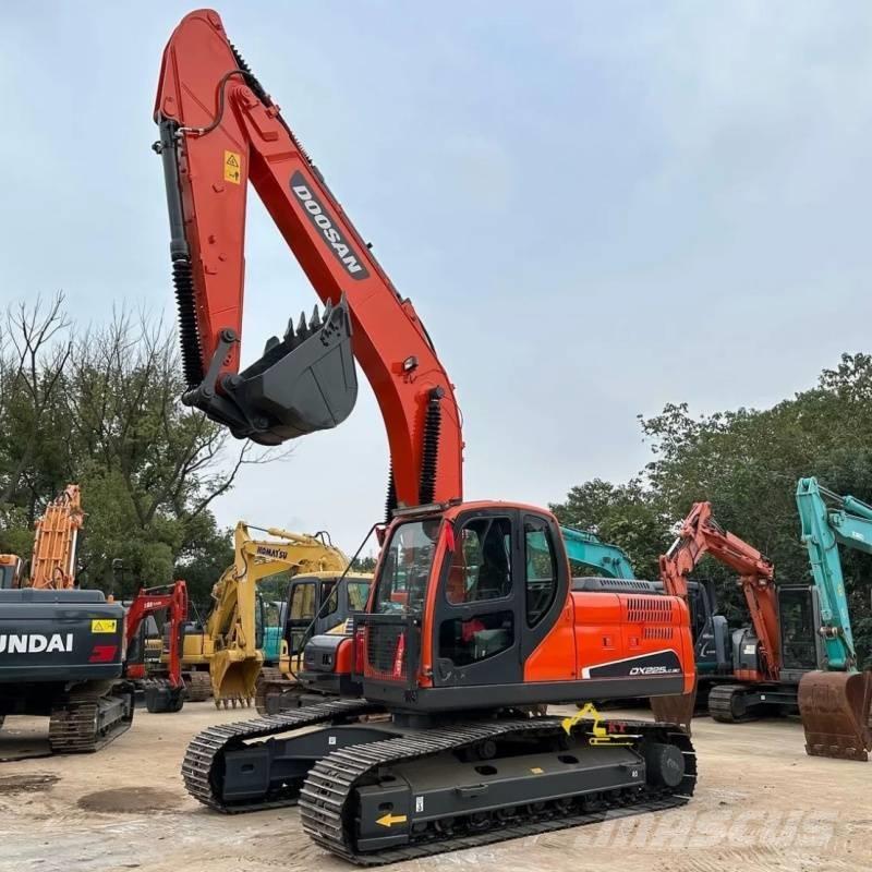 Doosan DX225-9C Crawler excavators