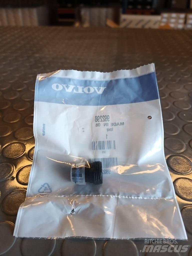 Volvo NIPPLE 992298 Transportation - Others