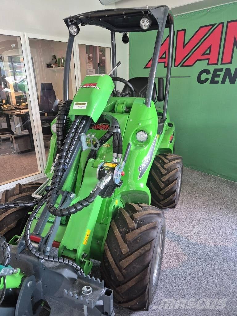 Avant 635 Skid steer loaders