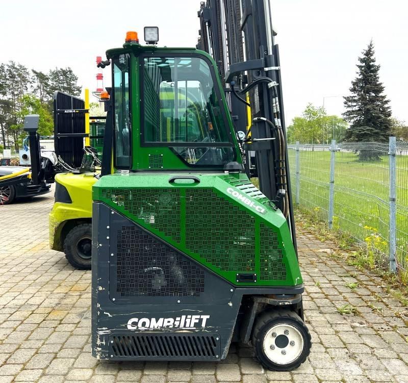 Combilift CB 2500 4-way reach trucks