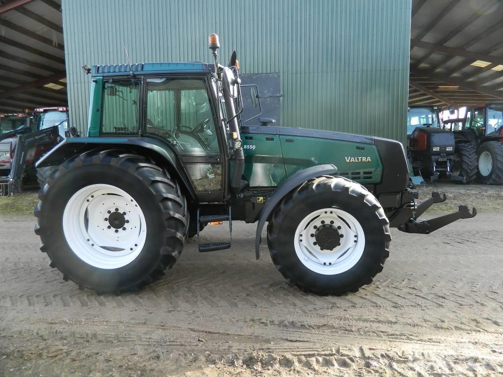 Valtra 8550 Tractors