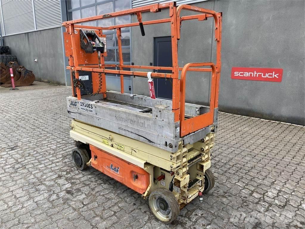 JLG 1930ES Scissor lifts