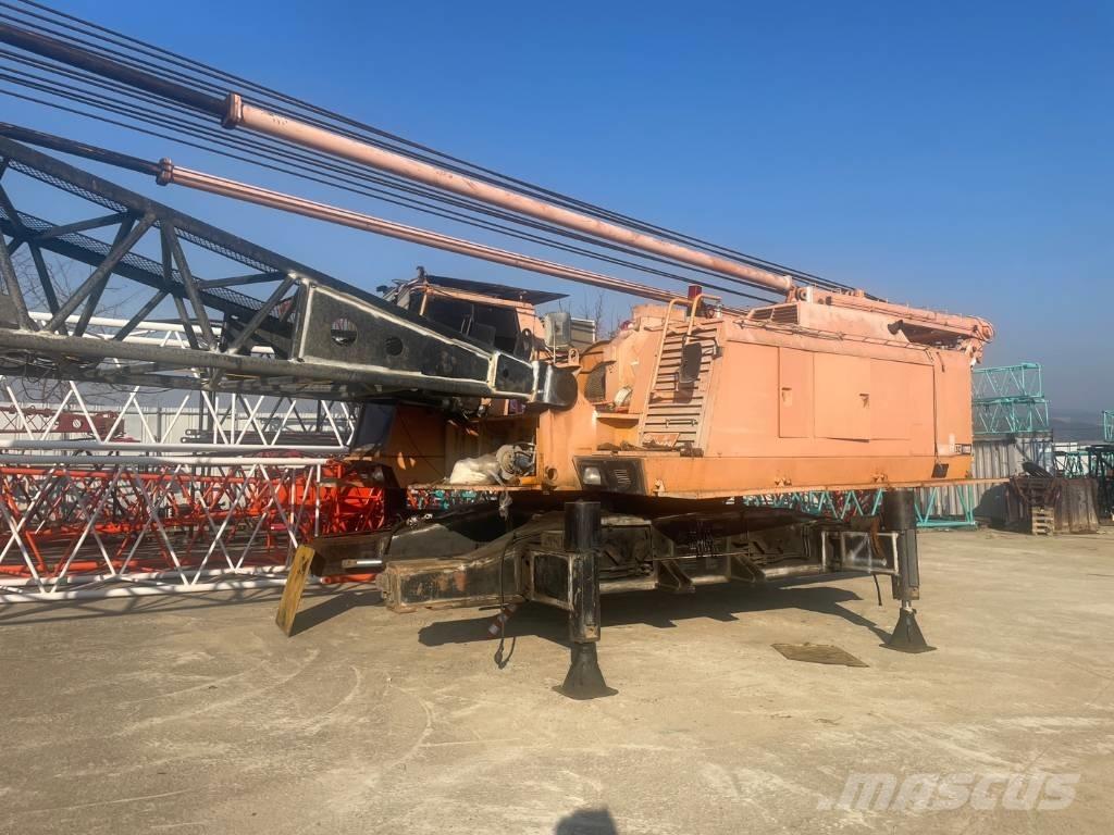 Sumitomo SC1000 Tracked cranes