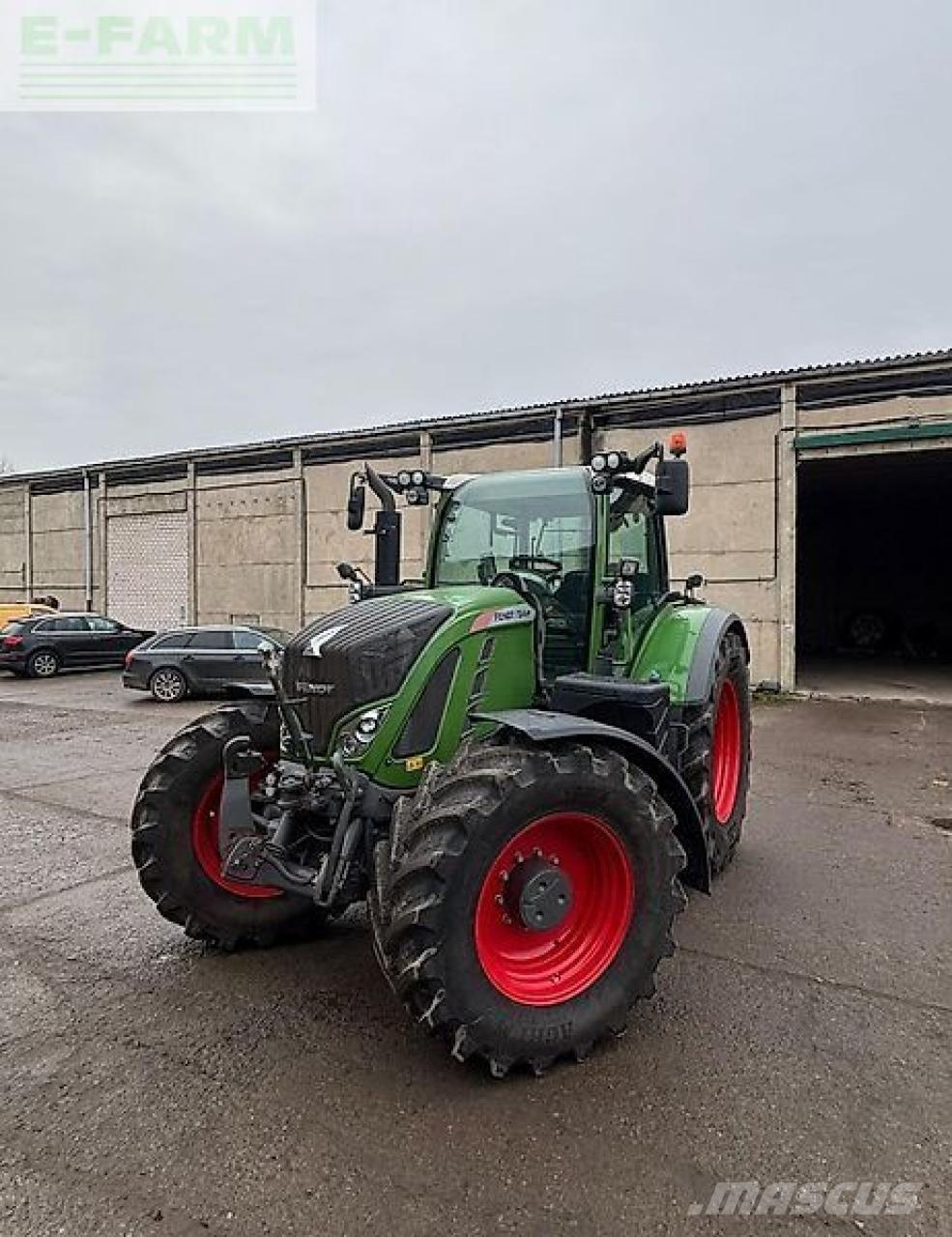 Fendt 724 vario Tractors