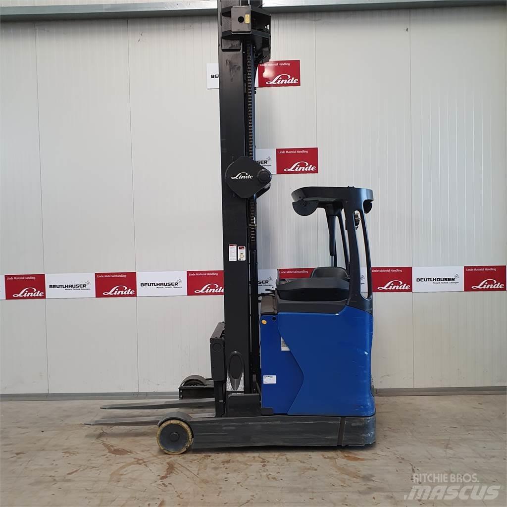 Linde R16HD Reach trucks