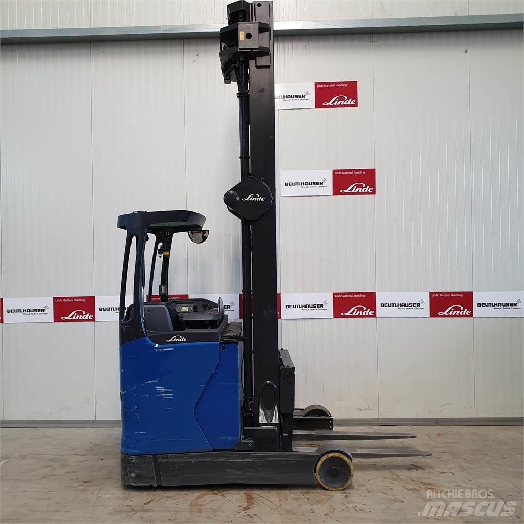 Linde R16HD Reach trucks