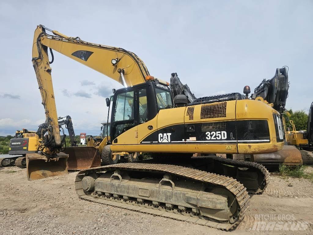 CAT 325 D Long Reach Long reach excavators