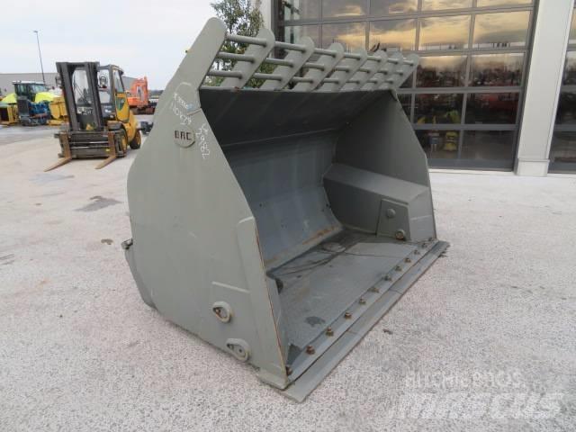  Bucket High Tipp 5m3 Buckets