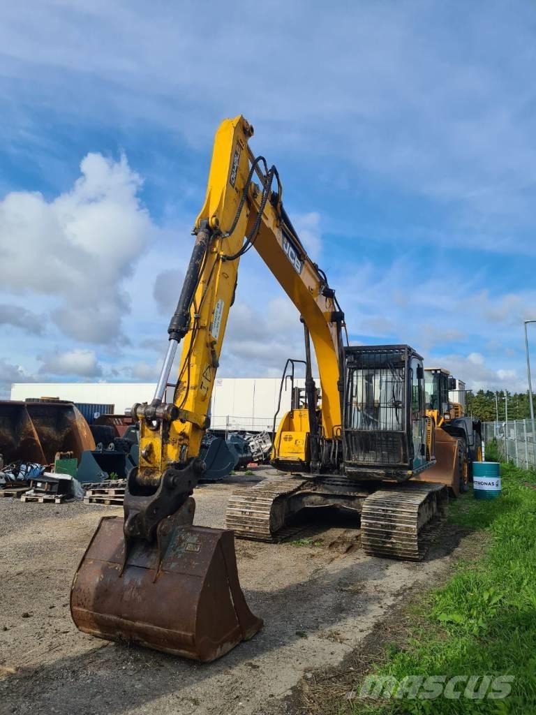 JCB JS 130 LC Crawler excavators