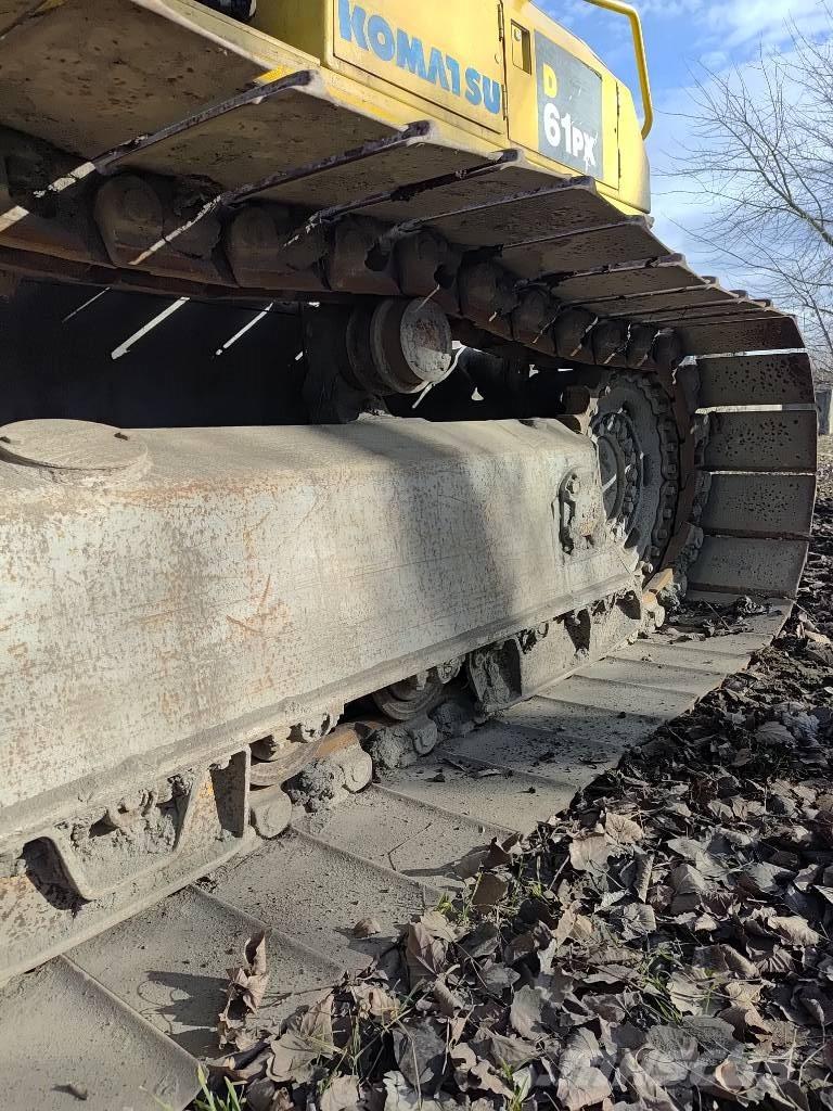 Komatsu D 61 PX-15 Crawler dozers