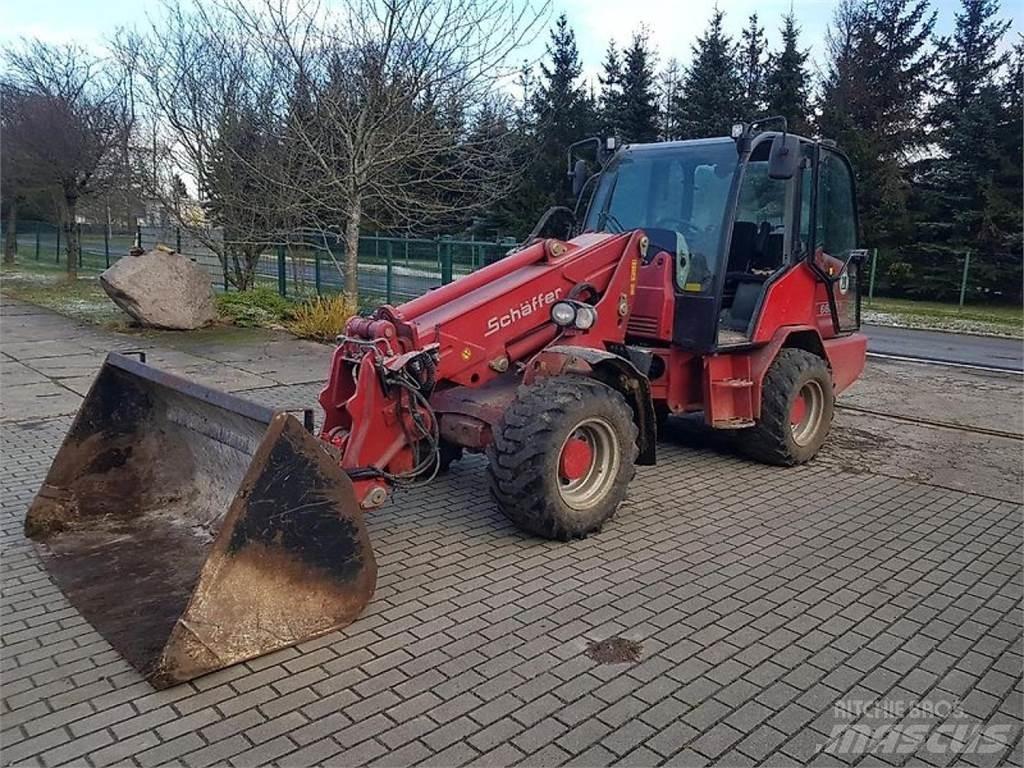 Schäffer 6680T Mini loaders