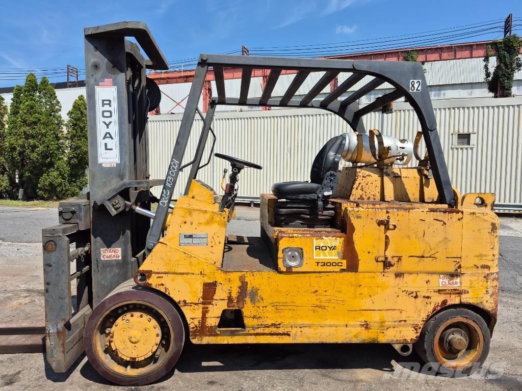 Royal T300C Forklift trucks - others