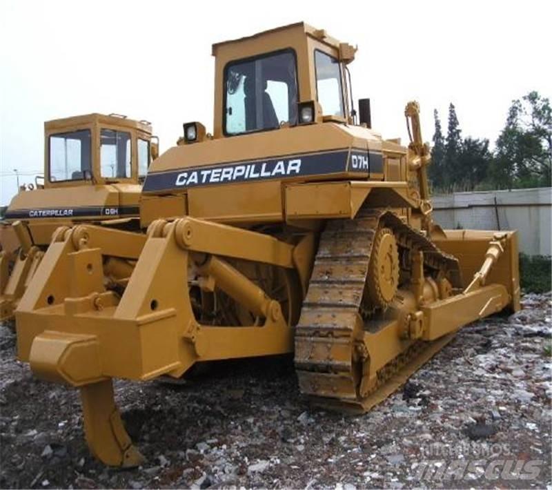 CAT d7h Crawler dozers
