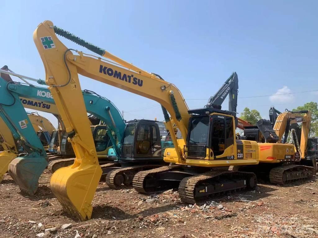 Komatsu PC 200-8 Midi excavators  7t - 12t