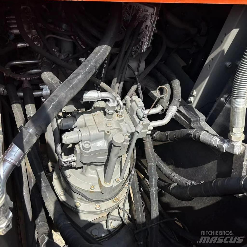 Hitachi 200-3 Crawler excavators