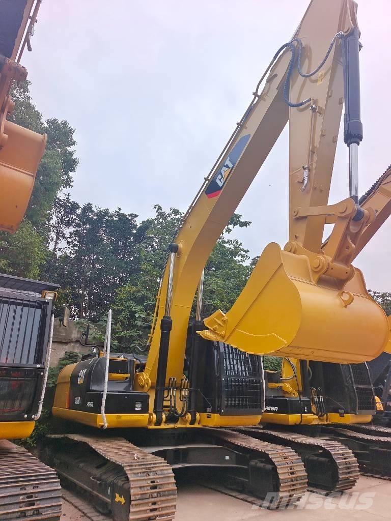 CAT 324 D Crawler excavators