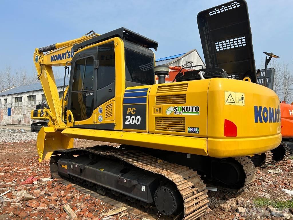Komatsu PC 200-8 Crawler excavators