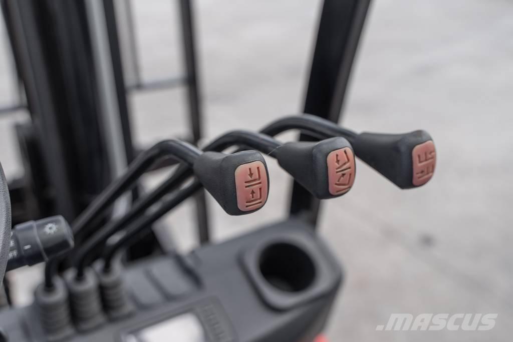 Manitou MI 30 D Diesel trucks