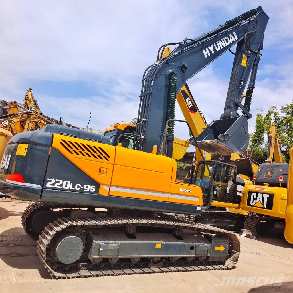 Hyundai 220LC-9S Crawler excavators