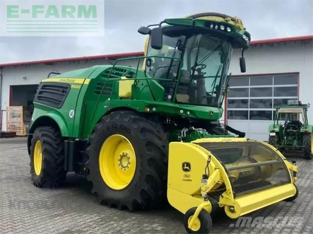 John Deere 8600i Self-propelled foragers
