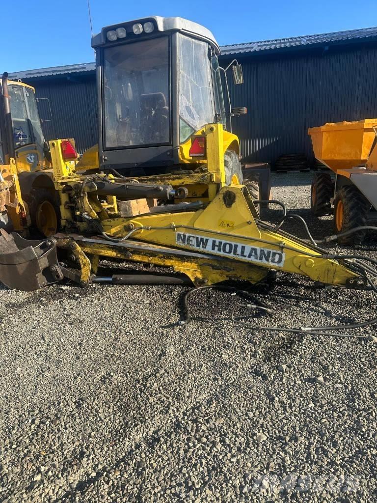 New Holland LB 110 B Hydraulics