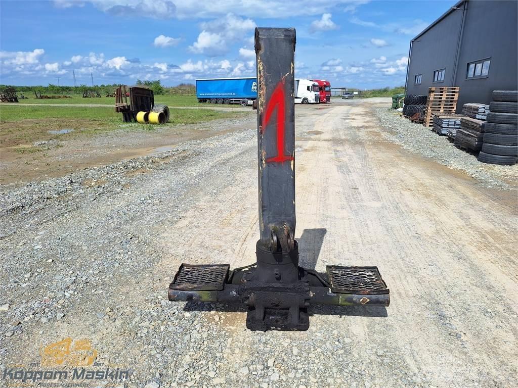 Loglift F71 Forwarder cranes