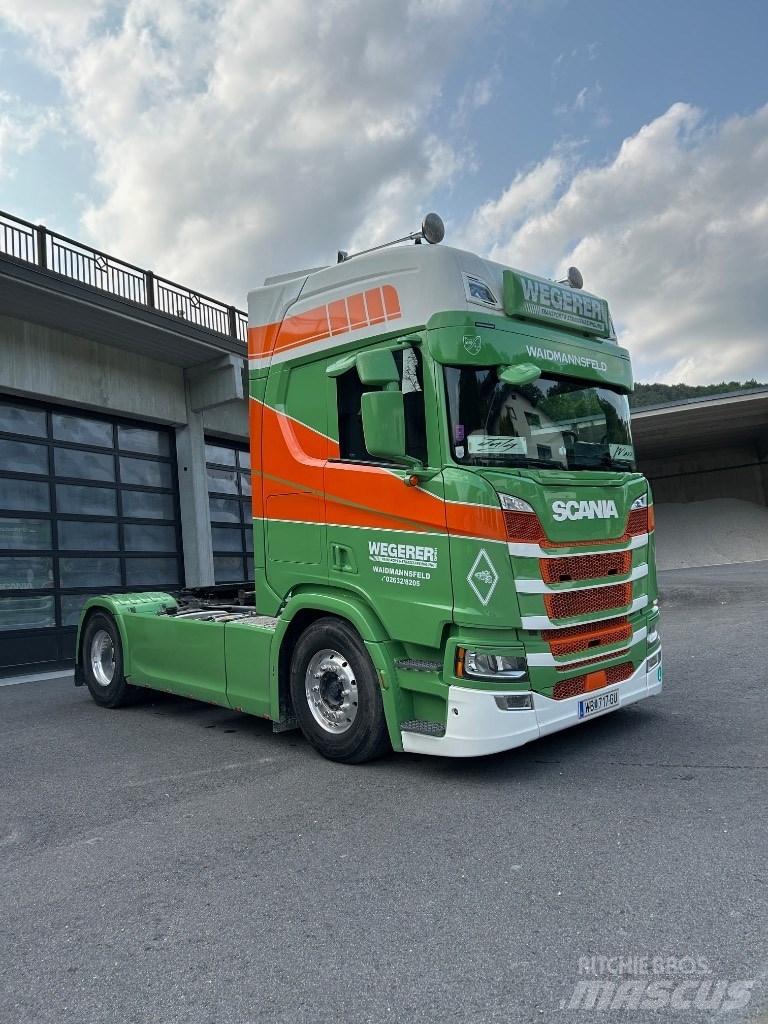 Scania R450 Tractor Units
