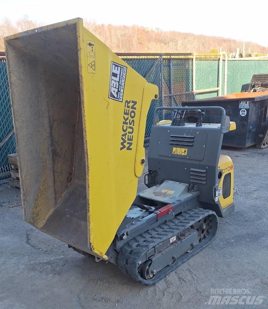 Wacker Neuson DT 08 Tracked dumpers