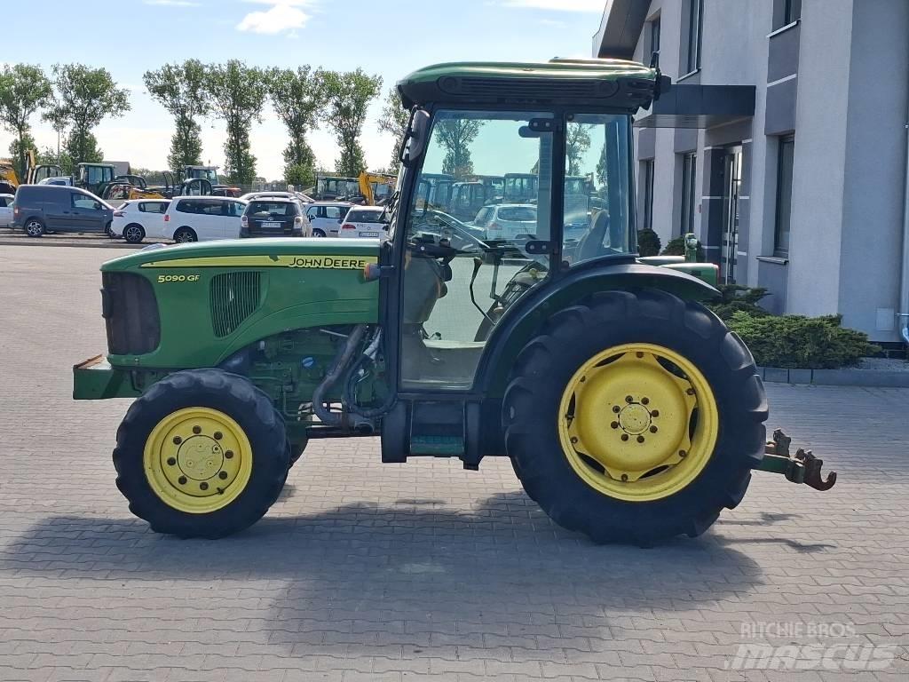 John Deere 5090 GF Tractors