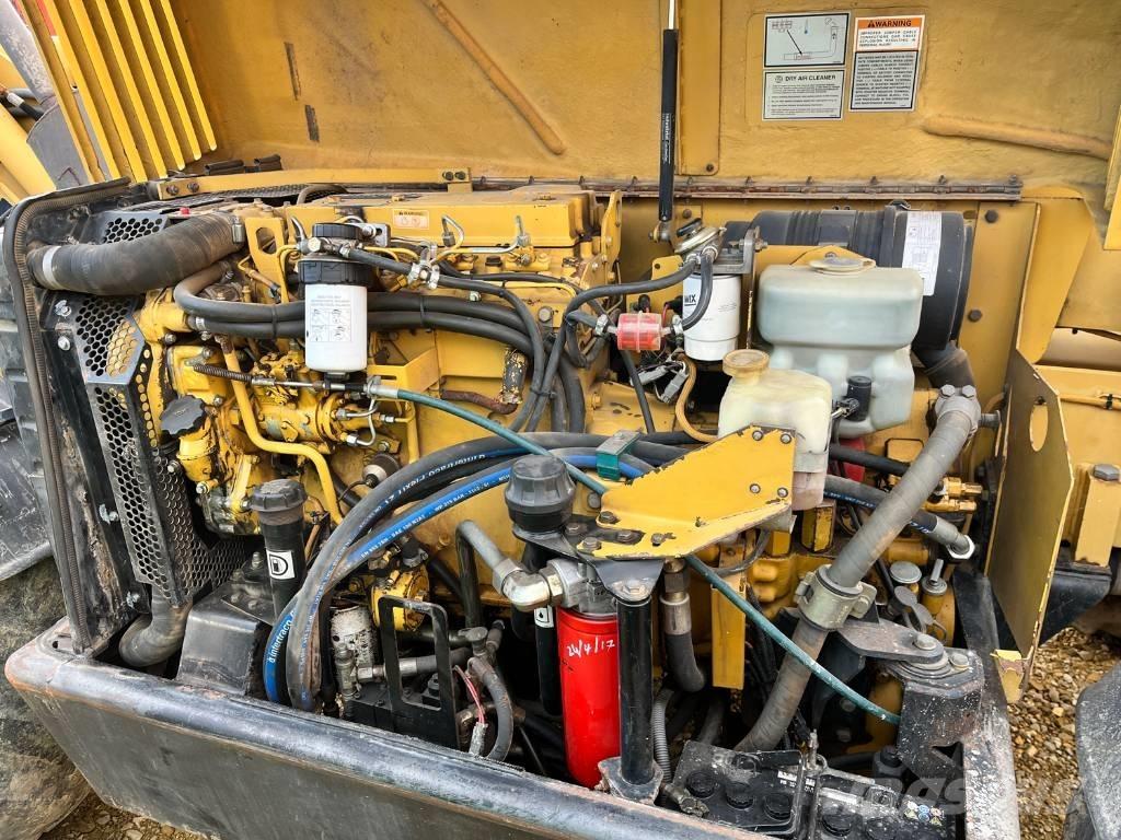 CAT TH 62 Telescopic handlers