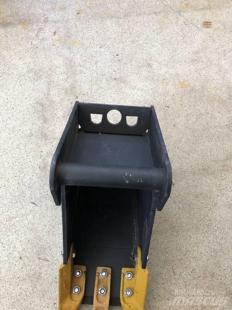 Łyżka 230mm Backhoes