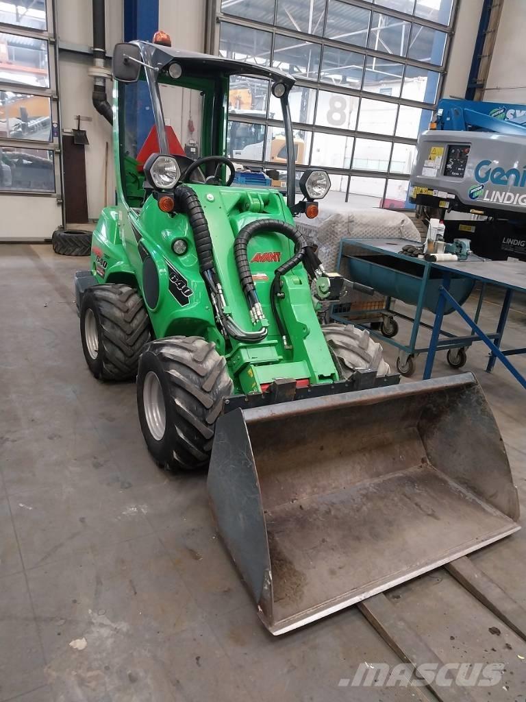 Avant 640 Skid steer loaders