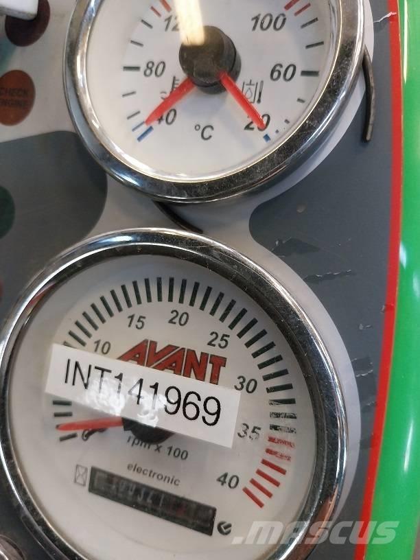 Avant 640 Skid steer loaders